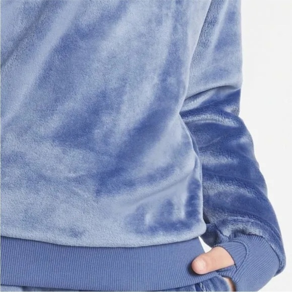 Athleta Girl Chambray Blue Feelin' Good Crew Neck Sweatshirt 7 Girls - Picture 4 of 4